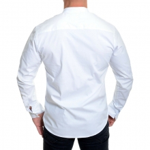 Спортно-елегантна бяла риза с малка яка Модел 2022г.